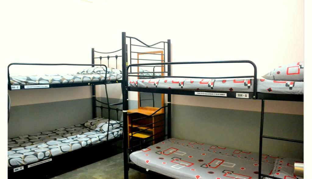 The Original Backpackers Travellers Inn Kuala Lumpur Oda fotoğraf