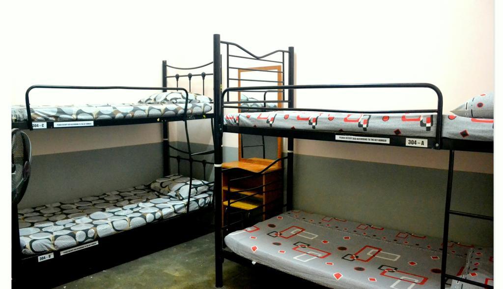 The Original Backpackers Travellers Inn Kuala Lumpur Oda fotoğraf